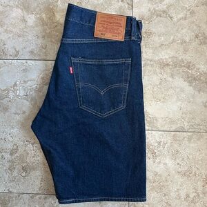Levi’s 501 Shorts – Dark Wash